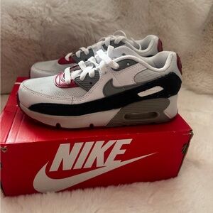 Kids Nike Air Max 90 LTR in Red and Gray